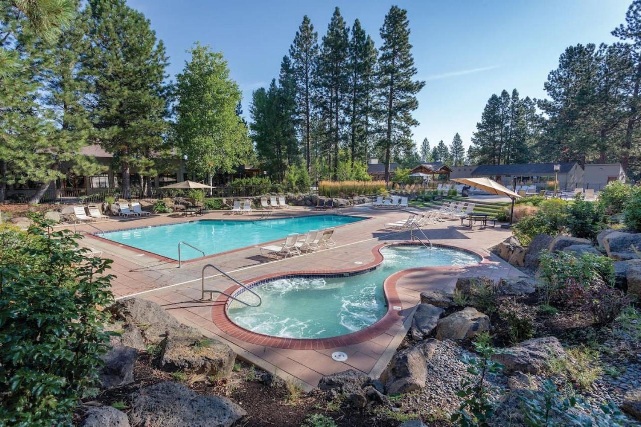 Worldmark Bend Seventh Mountain Resort - St Sleeps Екстериор снимка